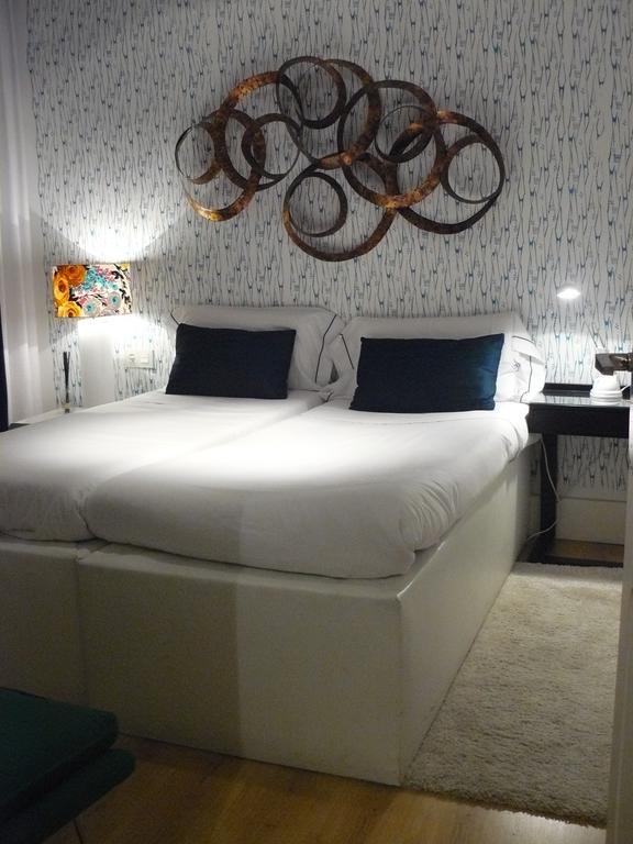 Apartamentos Manzana Madrid Kamer foto