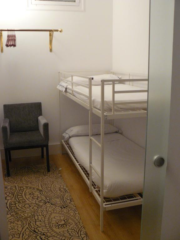 Apartamentos Manzana Madrid Kamer foto